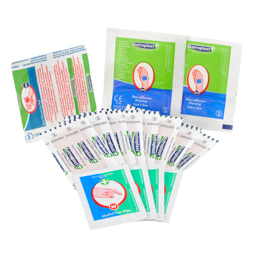 Care Plus First Aid Kit Light  -  Traveller